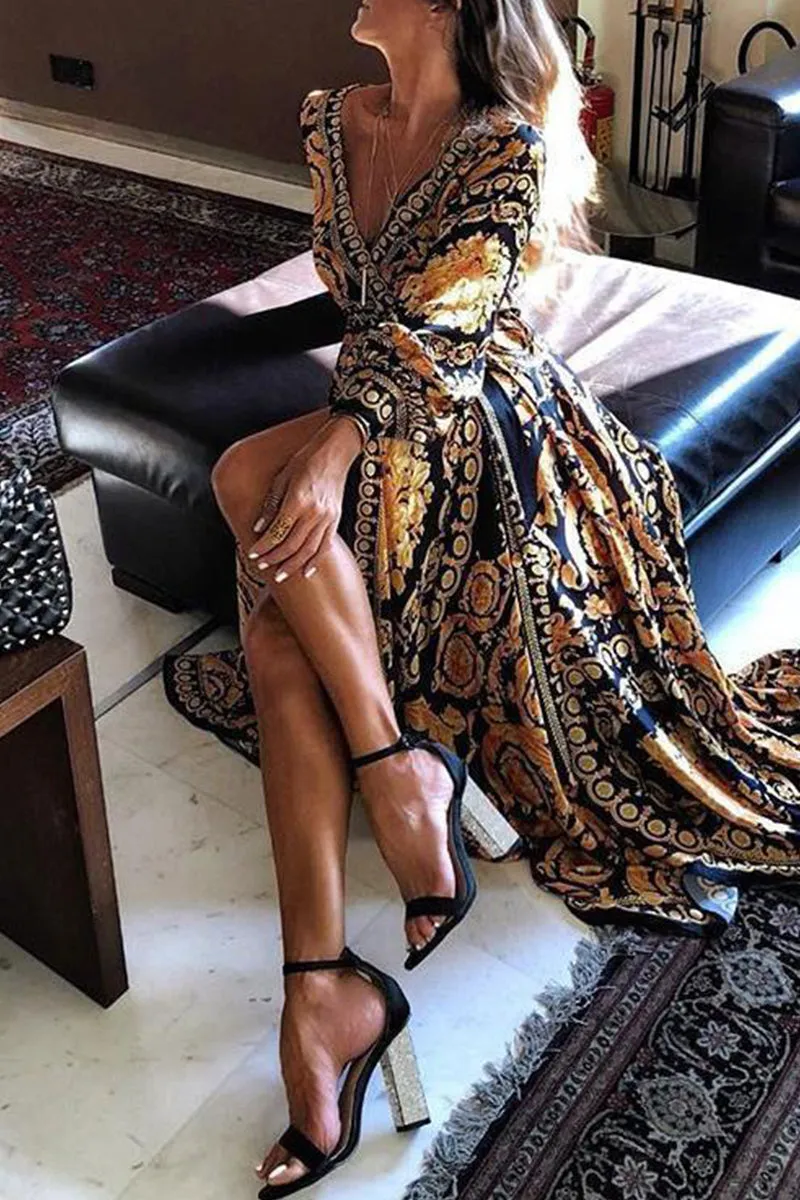 Vintage Print Frenulum V Neck Printed Dresses